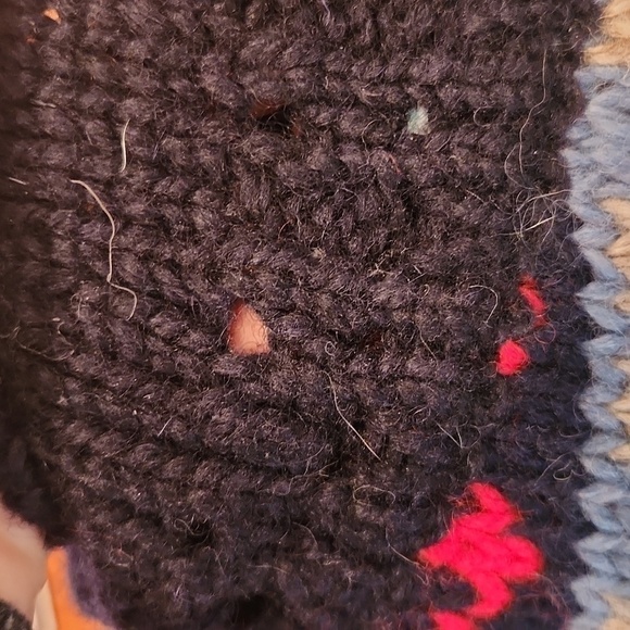 Greek Knitwear Handmade Wool Sweater - Picture 5 of 6